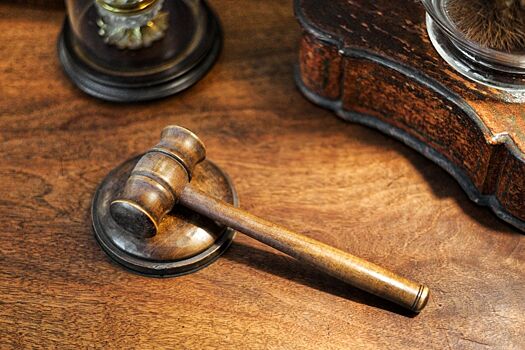 Руководитель Государственной противопожарной службы Удмуртии заплатит 150 тысяч рублей, чтобы возместить похищенные у двух районов средства