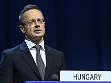 Глава МИД Венгрии Сийярто планирует 26 марта посетить Россию