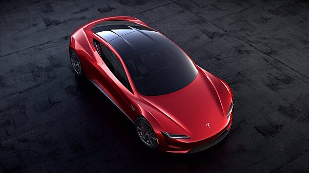 Tesla представила самый быстрый серийный электромобиль