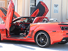 Shot: в Петербурге из салона Chevrolet Camaro выкинули 0,5 кг мефедрона