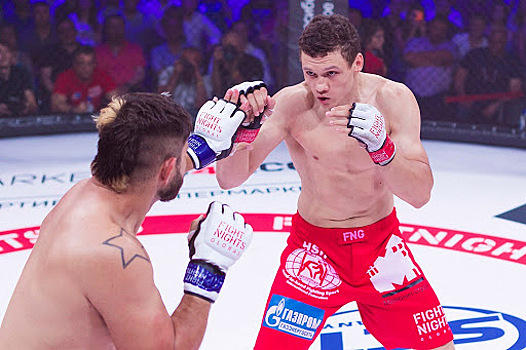 Российский боец UFC пропустит турнир из-за коронавируса