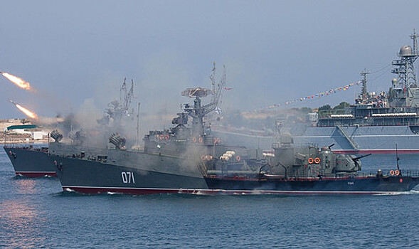 Киев провоцирует Москву в Азовском море