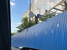 Будьте осторожны: ростовчанин удивлен странным размещением светофора