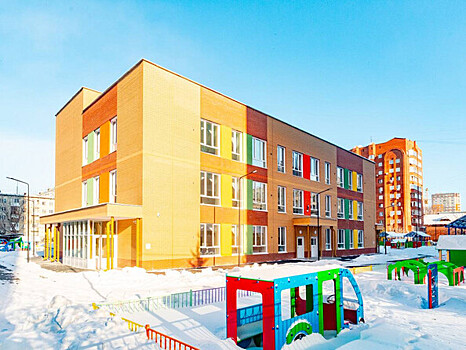 На улице Крылова в Новосибирске достроили новый корпус детского сада №117