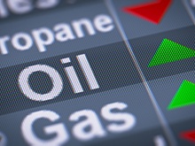 Bloomberg: Евросоюз не сможет снизить потолок цен на нефть из РФ без США