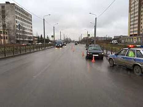В Вологде два мальчика попали под колеса автомобиля