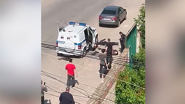 На видео попала перестрелка с силовиками в Дагестане