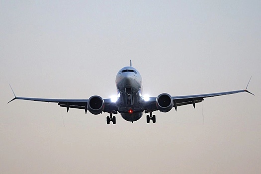 Эксперт Мельниченко рассказал о кодах, которые подают пилоты в момент ЧП