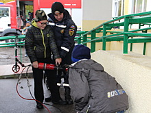Показ пожарной техники и обмундирования прошел на Западе Москвы