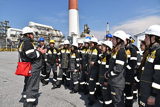 На Ачинском НПЗ проходят летние студенческие практики