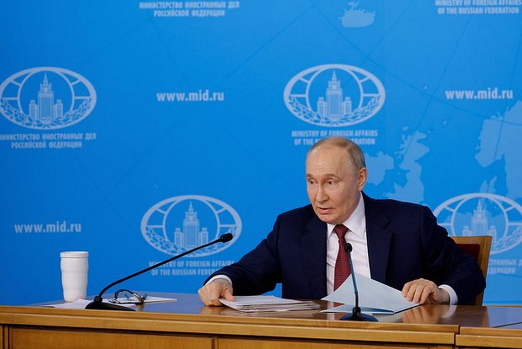 Украину призвали прислушаться к мирным предложениям Путина