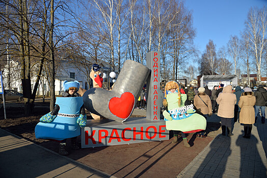 Новое общественное пространство появилось в селе Красное Арзамасского района благодаря нацпроекту «Жилье и городская среда»