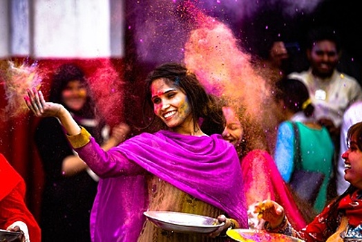 Освоить индийские танцы и изучить Хинди можно будет на фестивале в Москве с 9 августа
