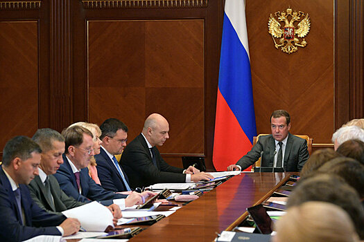Дмитрий Медведев поручил следить за качеством исполнения поручений по нацпроектам