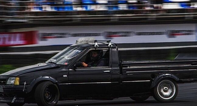 ИЖ-2717 получил двигатель от Volvo и подвеску от BMW