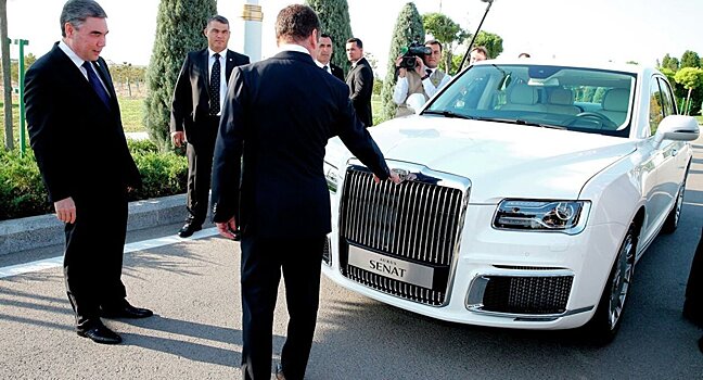 Белая полоса в жизни водителей Туркменистана