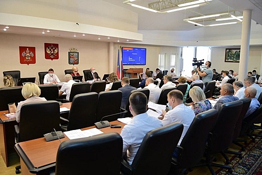 Одиннадцать жителей Краснодара стали Почетными гражданами города