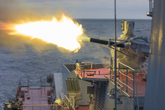 Российский флот взял под контроль корабли НАТО в Черном море