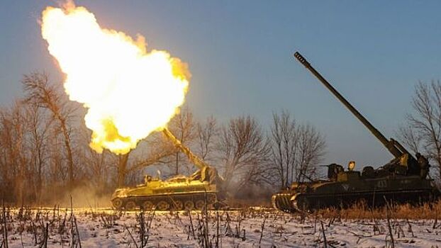 РВ: Бойцы группировки «Отважные» ВС РФ нанесли удар по украинскому БТР-4 из ПТРК