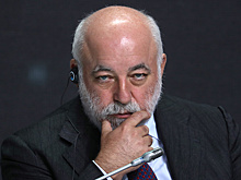 Вексельберг выплатил около $1 млрд западным банкам