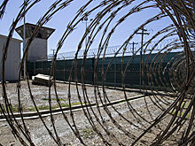 Чем и кем пытают в тюрьмах США и Украины. Сравнение книг Бутиной и Вышинского