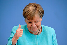 Reuters: Меркель выразила солидарность с Украиной на фоне критики