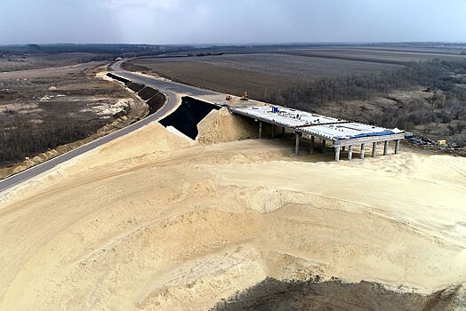 Развязку на трассе Ростов-на-Дону - граница с ДНР строят с годовым опережением