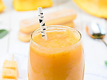 Назван срок отказа России от производства одноразовой посуды из пластика