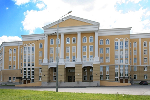 Академия Андрияки проведет выставку