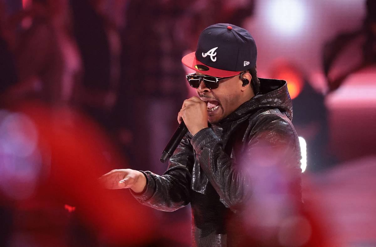 Легендарный рэпер заявил об отмене концертов в России