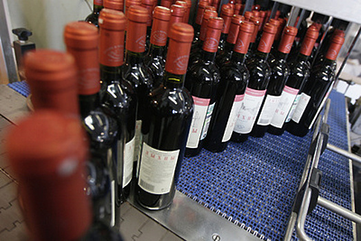 В России в следующем году с прилавков должно исчезнуть низкокачественное вино