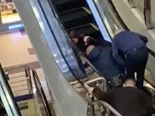 Эскалатор в российском торговом центре зажевал ногу пятилетнего мальчика