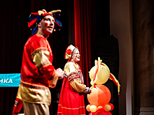 Около 10 тыс. горожан и туристов отметили Масленицу в кинопарке «Москино»