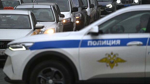 Ученик автошколы с ножом напал на инструктора в Москве