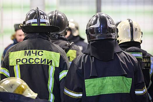 В российском регионе из-за падения обломков дрона загорелся резервуар с нефтепродуктами