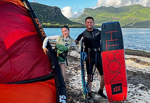 «Тихо, без шумихи»: почему звёзды скрывают свои свадьбы