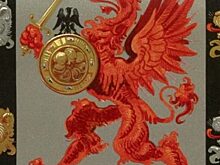 У кого Романовы позаимствовали свой герб