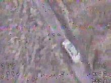 Расчеты FPV-дронов устроили охоту на автомобили ВСУ в ДНР