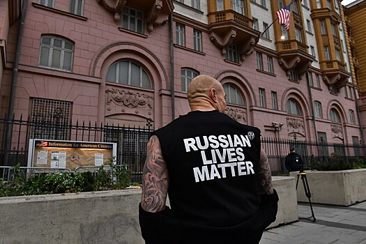 США возобновили депортацию россиян, отправив первый в 2026 году спецрейс