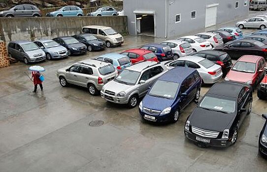 Самые востребованные автомобили Е-класса в России