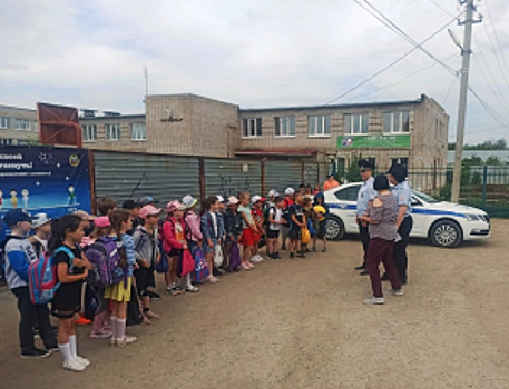 Открытый урок – безопасности залог: самарские полицейские проводят профилактические мероприятия с учащимися младших классов