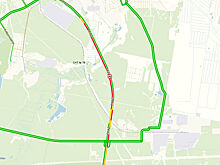 ЕКАД встал в многокилометровую пробку из-за лобового столкновения