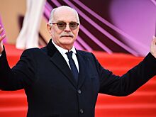 Никита Михалков объяснил, почему звезд необходимо воспитывать в своем коллективе