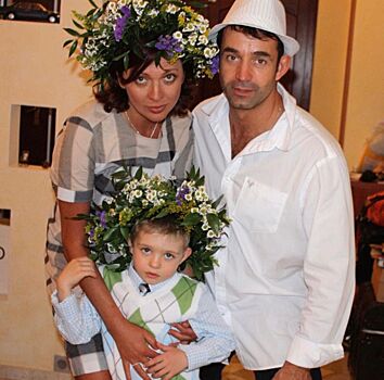 “Семья певчих дроздов”: Дмитрий Певцов отметил годовщину свадьбы