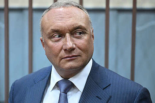 Экс-партнер арестованного сенатора Савельева просит СК разобраться в его бизнесе