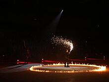 В Самаре для семей военнослужащих олимпийские чемпионы представили ледовое шоу "Щелкунчик"