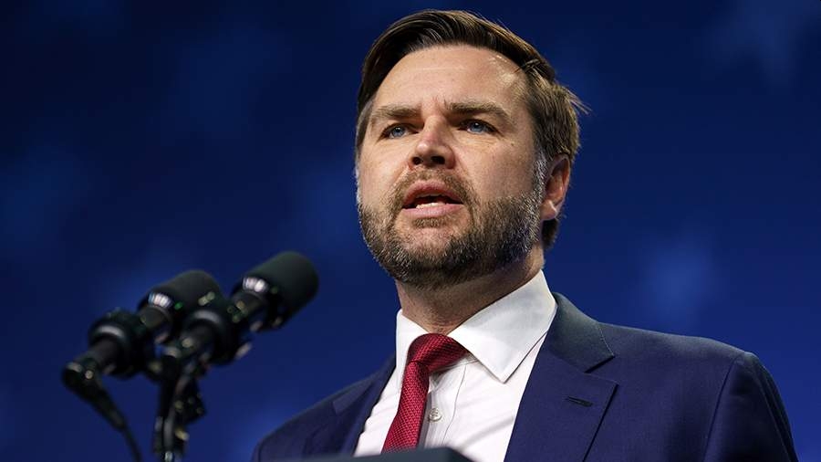 Вице-президент США осудил шутку Джен Псаки о его супруге