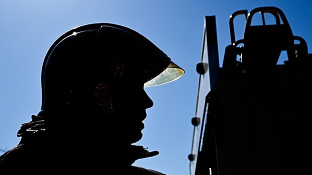 Под Калининградом загорелось рыболовецкое судно