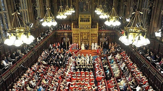 Российских дипломатов обвинили в&nbsp;проникновении в&nbsp;палату лордов