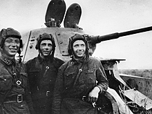 «Три танкиста»: каким в жизни был экипаж «машины боевой» из знаменитой песни